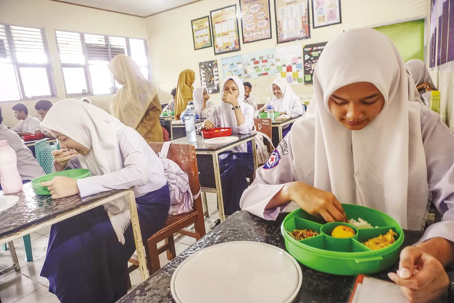 Kasus Keracunan Makan Bergizi Gratis Meningkat, Pemerintah Harus Evaluasi Menyeluruh