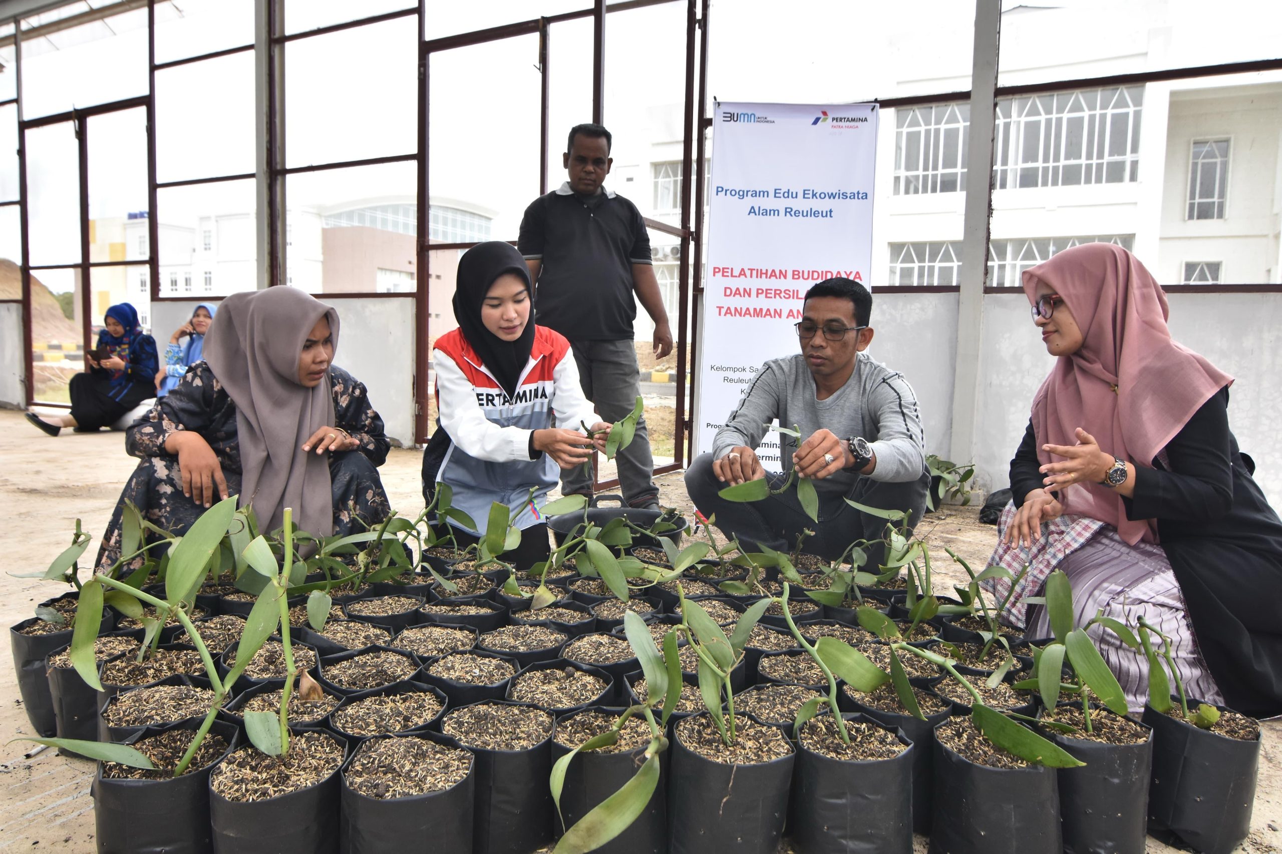 Pertamina Patra Niaga Sumbagut Borong 14 Penghargaan ENSIA 2025