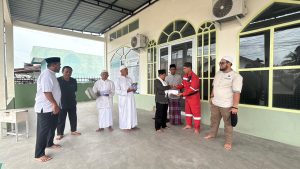 Jumat Berkah PT KPI RU II di Masjid Mauludarras Tanjung Palas, Pererat Silaturahmi 