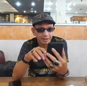 Desak Plt Gubernur Riau Mengevaluasi Kadisdik dan Sekretaris Dinas Pendidikan Riau
