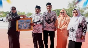Wawako Dumai Sugiyarto Tegaskan Kompetensi Guru Hadapi Transformasi Digital