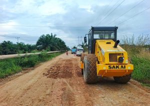 PHR Perbaiki Jalan Rusak di Rohil Demi Kelancaran Operasional dan Bantu Masyarakat